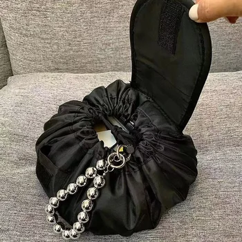 Косметичка с ленивым шнурком, портативное дорожное хранилище, черные сумки для хранения для женщин, Дизайнерская жемчужная косметичка для макияжа, сумочка