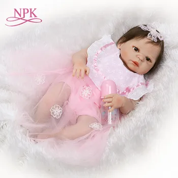 Кукла-реборн NPK с мягким настоящим нежным прикосновением, новый дизайн, кукла для девочек, кукла в розовой одежде, лучший подарок для ваших дочерей